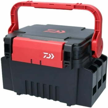 Ящик рыболовный DAIWA Tackle Box TB3000 цвет Черный / красный в интернет магазине Rybaki.ru